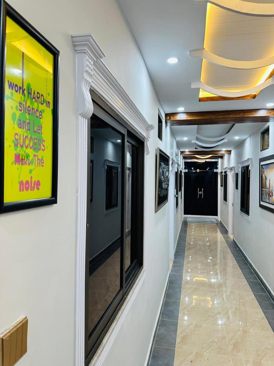 Moven Inn Hotel Islamabad Luaran gambar